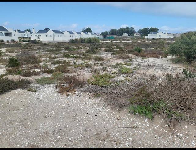 2 BEDROOM HOUSE FOR SALE IN LAAIPLEK